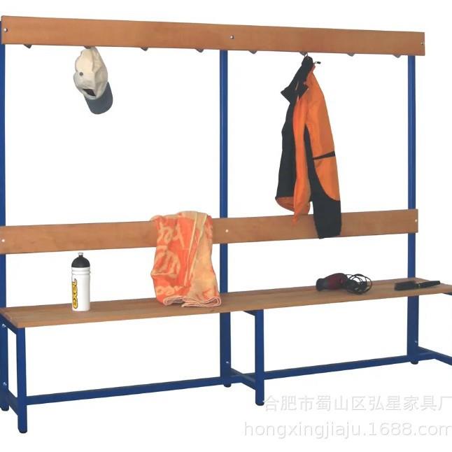 健身房储物柜带挂钩展示架服装落地货架衣帽架和挂衣架定制