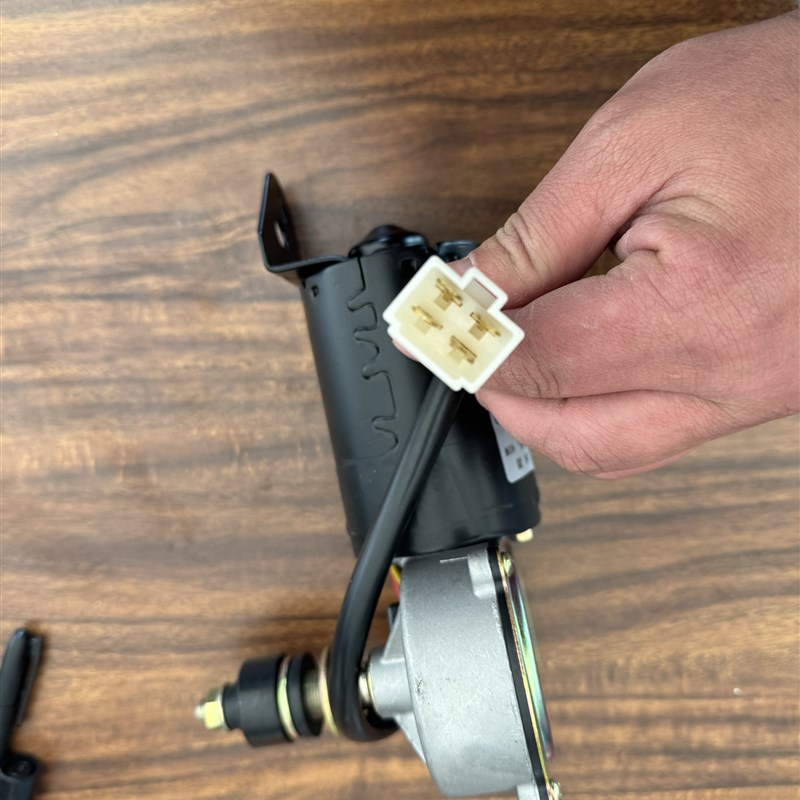 徐工吊车 原厂上车雨刮电机 下车雨刷电机 k xct等车型