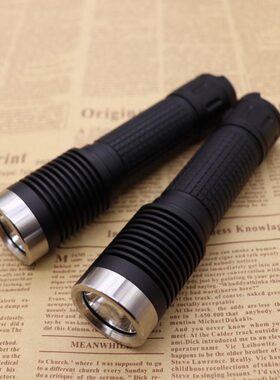 海星Z2手电筒SST40W灯珠中头泛光版 超亮远射便携户外家用可充电