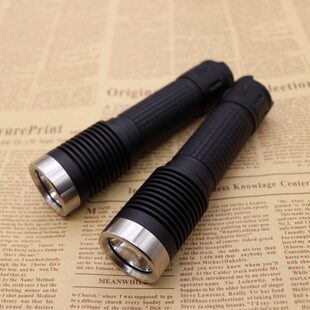 海星Z2手电筒SST40W灯珠中头泛光版 超亮远射便携户外家用可充电