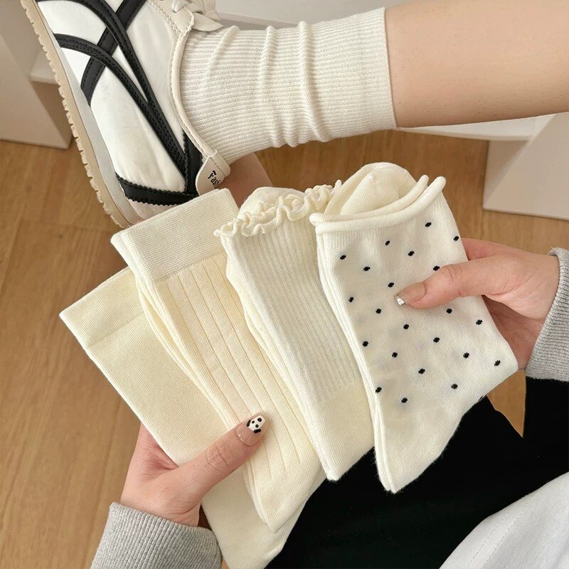 春夏女奶白波点木耳边中筒堆堆袜