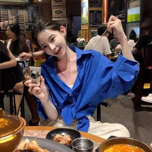 宽松舒适休闲长袖 2025新款 女夏季 新款 上 复古港风克莱因蓝防晒衬衫