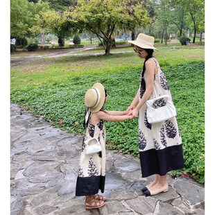 新中式亲子装母女连衣裙高端设计感2024夏度假风海边沙滩亲子装潮