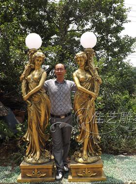 欧式玻璃钢人物雕塑艺术品客厅户外落地摆设可定制作灯人仕女路引