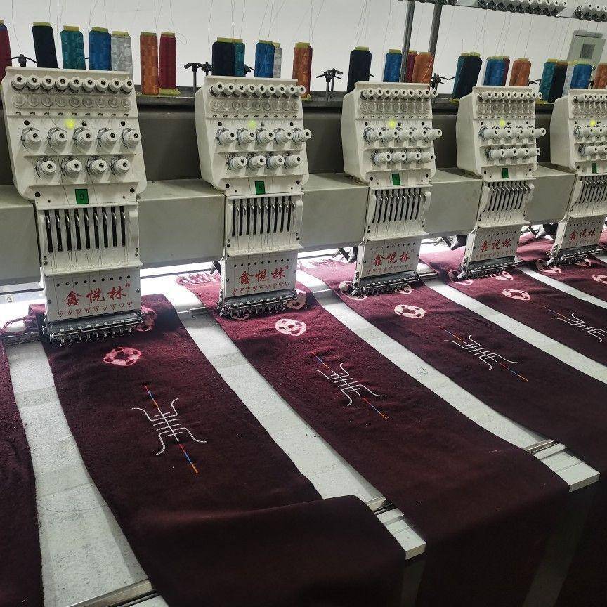 少数民族服饰全自动电脑绣花机多头商用高速平绣帽绣电子刺绣机