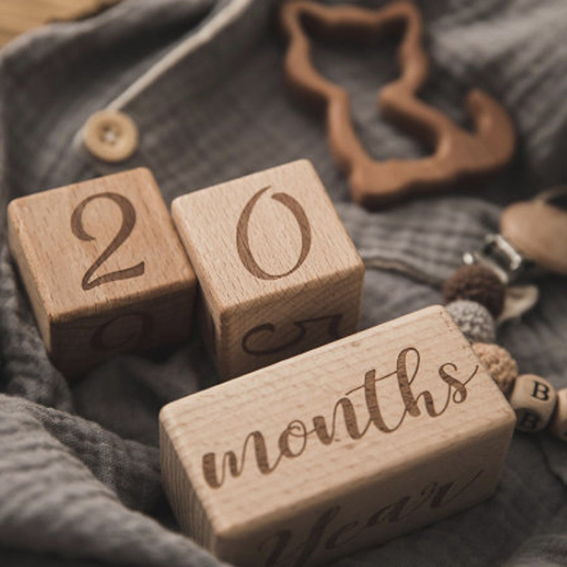 怡美居方形木质宝宝成长里程道具可定制创意个性拍照摆件记录装饰