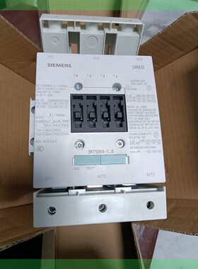 交流接触器3RT5054-1AP36  2台