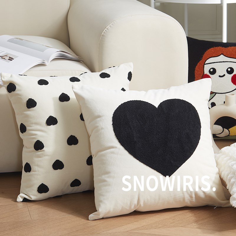 复古简约抱枕客厅沙发靠垫方形软装宅寂风装饰爱心图案卧室腰枕