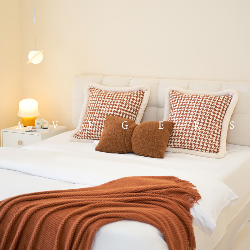 2023新款汽车抱枕沙发客厅女生睡觉靠背大靠垫现代简约护腰靠枕