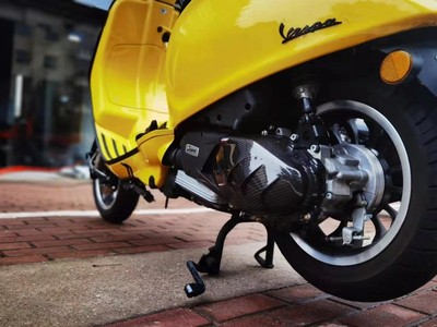 冲刺全车黑化改装熏黑转向灯尾灯边条领带脚踏尾架全