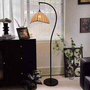 复古风落地灯客厅沙发旁氛围感中古复古风卧室书房角落立式 照明
