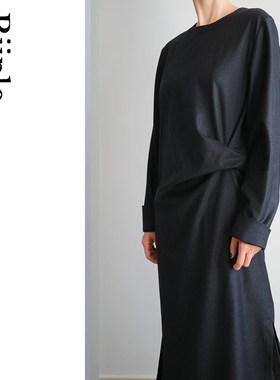 Riiple秋冬叠穿休闲版型圆领不对称抓褶灰色羊毛高级感连衣裙长袖