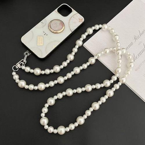 Clove 大小珍珠手机壳斜挎链挂绳女款时尚通用垫片背带式同款链条