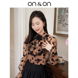 ON&ON/安乃安春季复古宫廷风立领喇叭袖蕾丝网纱植绒衬衫两件套