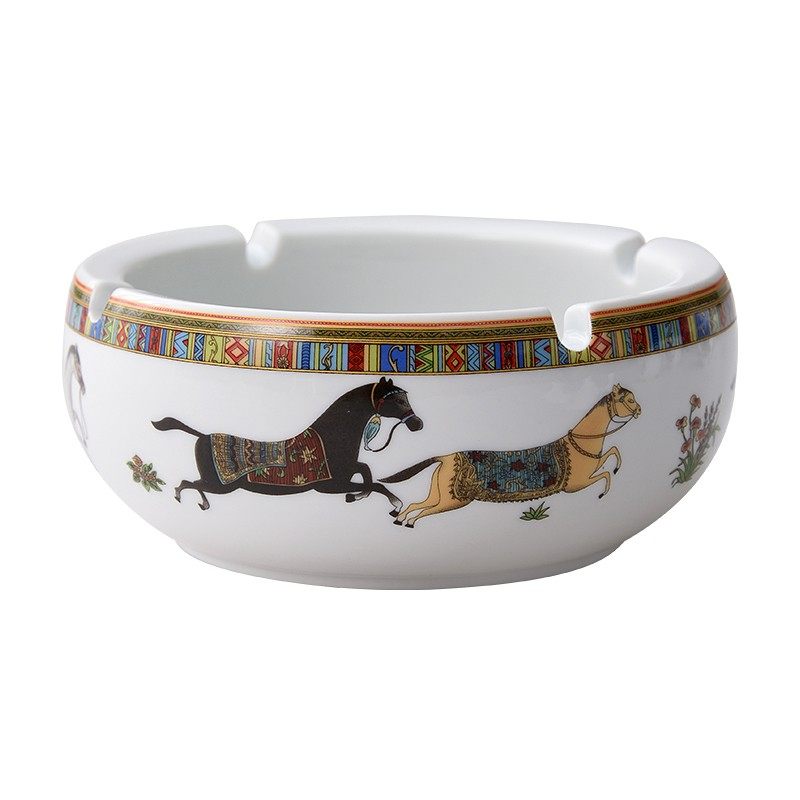 时尚实用办公室茶几酒吧网吧客厅个性创意欧式复古小号陶瓷烟灰缸