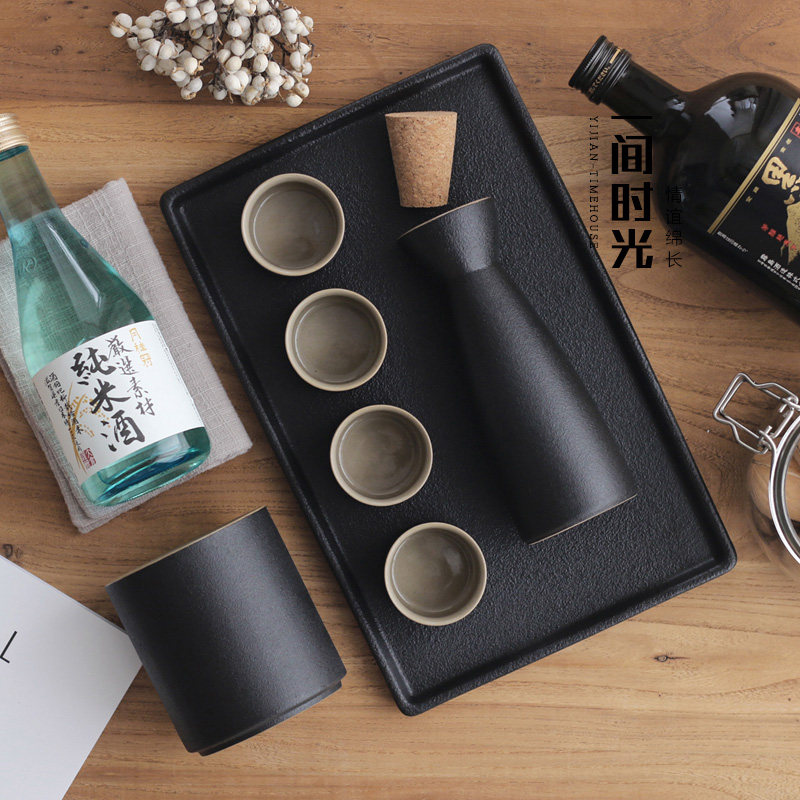 日式禅墨风陶瓷酒具套装家用清酒小酒壶温酒器黄酒白酒杯黑陶酒盅