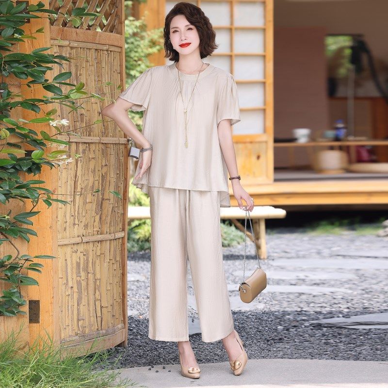 妈妈夏装短袖套装女2024新款中老年人洋气遮肚子显瘦阔腿裤两件套