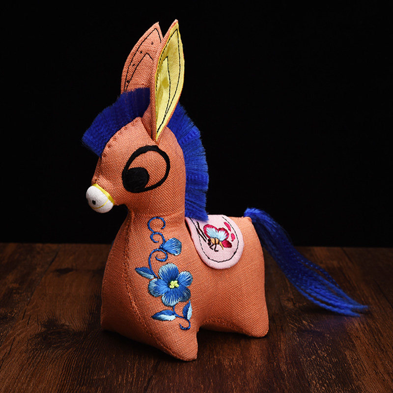 刘兰芳庆阳香包绣花毛驴特色手工艺品家居装饰节庆礼物