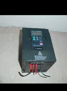 拆机LC/凌创变频器,型号:LCV800-H-2T0007G