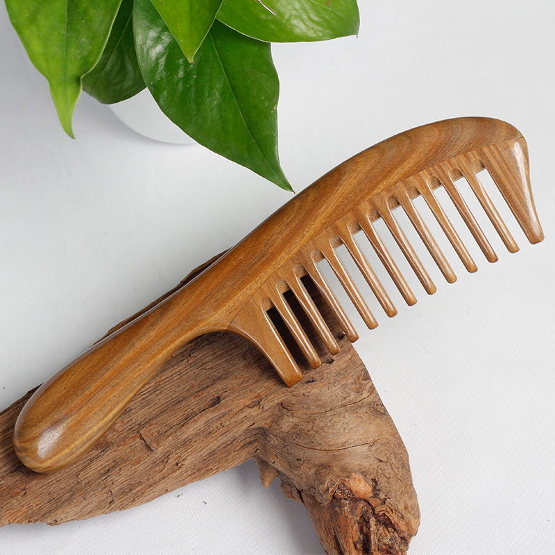 绿檀木梳子防檀木静电刻字男女脱发家用宽细齿梳加厚加大送礼木梳
