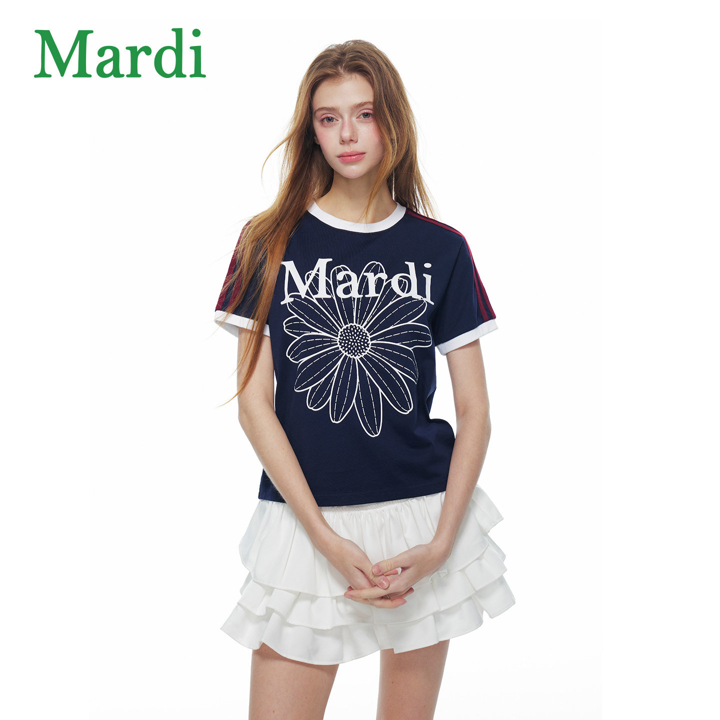 MARDI小雏菊撞色边饰圆领短袖T恤女夏季运动风通用型藤蓝甜美风