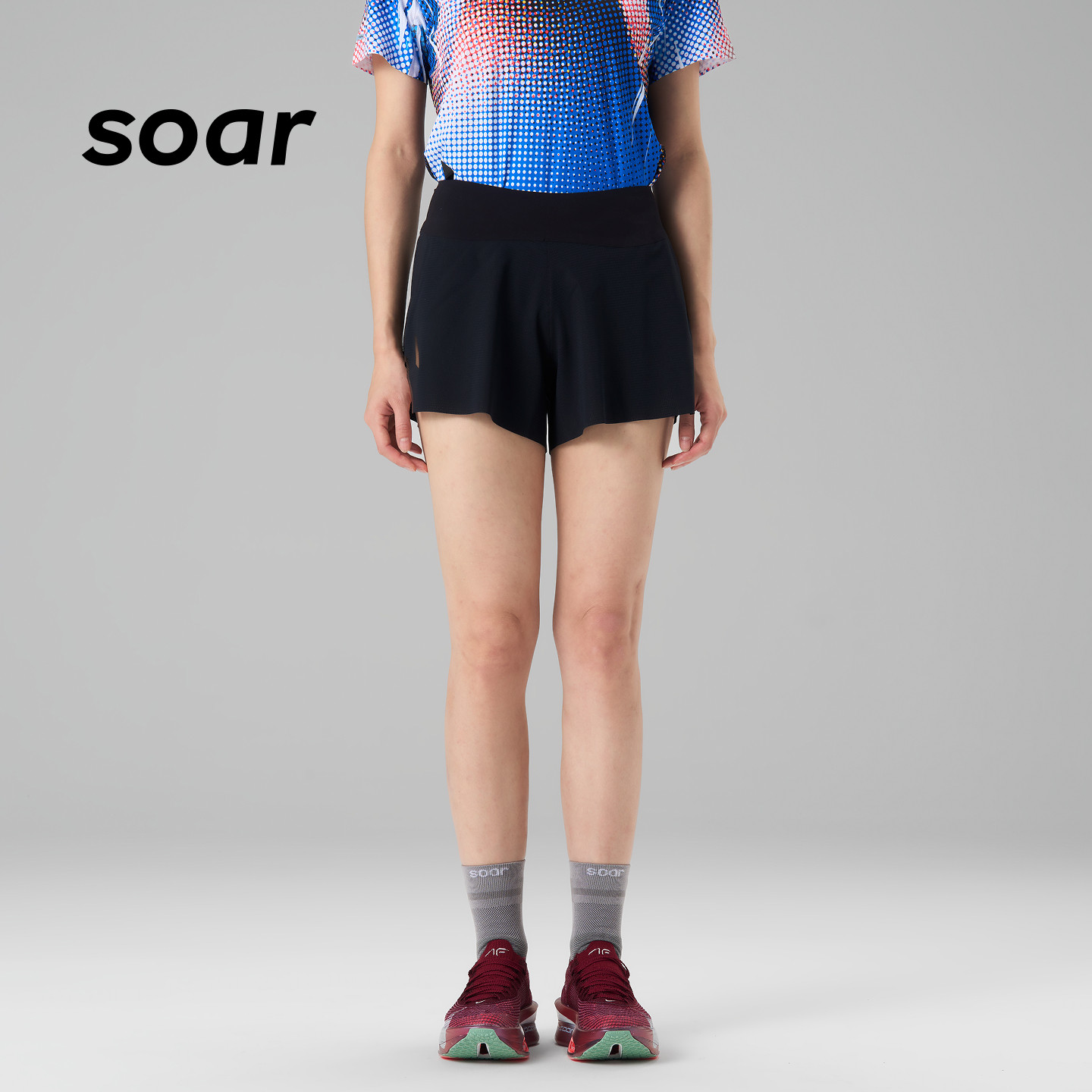 SOAR 女子轻量简约休闲短裤侧开叉一体式腰头舒适跑步运动短裤