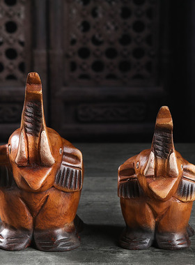 泰国创意木头雕刻大象摆件酒柜装饰品摆件小动物摆件饰品家居摆件