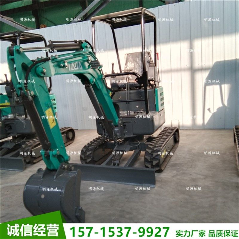 建筑施工多用途三缸小型挖土机价格 微型挖土机 农用果园小怪手,机械设备,其他机械设备,淘宝优惠券,粉丝福利购,淘宝优惠卷