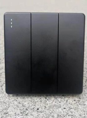 86型黑色3三位触点自动复位回弹开关按钮 强弱电路触发式常开回位