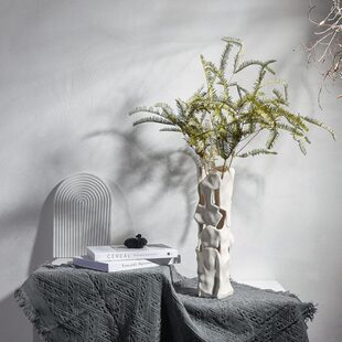 陶瓷花瓶手工雕空软装样板房饰品简约干花插花花器家居摆件装饰