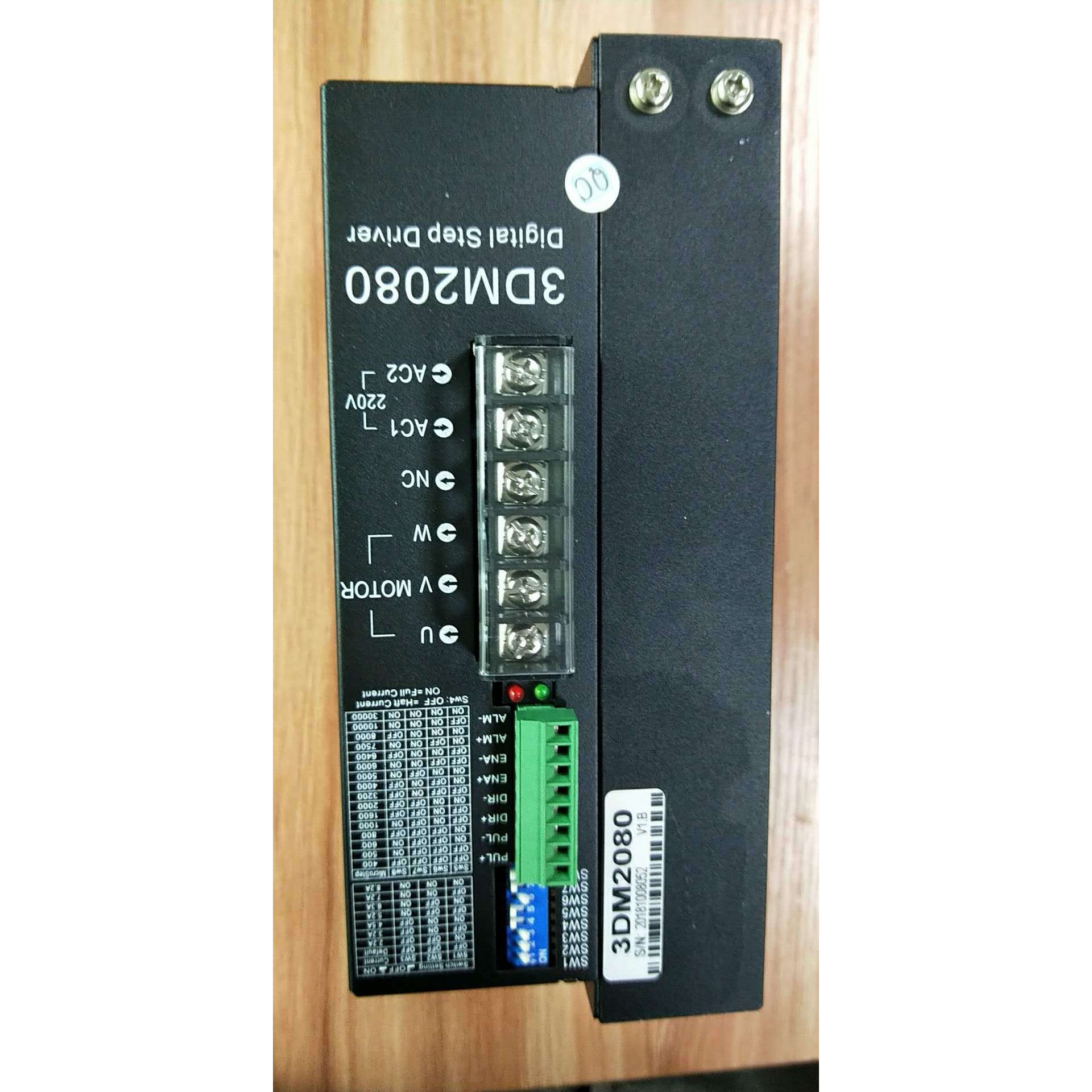 高压步进电机驱动器220v三相细分步进电机驱动器3DM2080电流8.2A