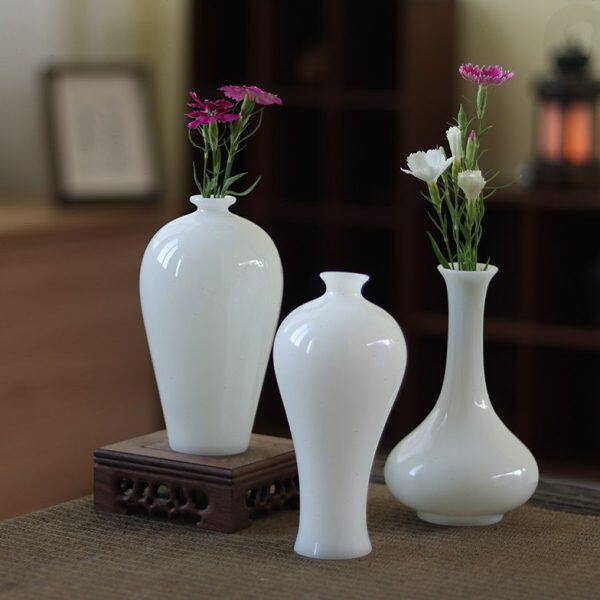 冰种璞玉瓷花器高档小花瓶茶道花插纯白陶瓷茶桌摆件水培绿植花插