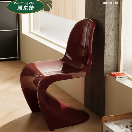 设计师款餐椅家用新款高级包豪斯餐桌椅塑料意式潘通椅休闲潘东椅