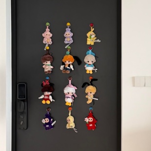 盲盒展示置物架多巴胺挂钩适用于星星人泡泡玛特系列娃娃展示上墙