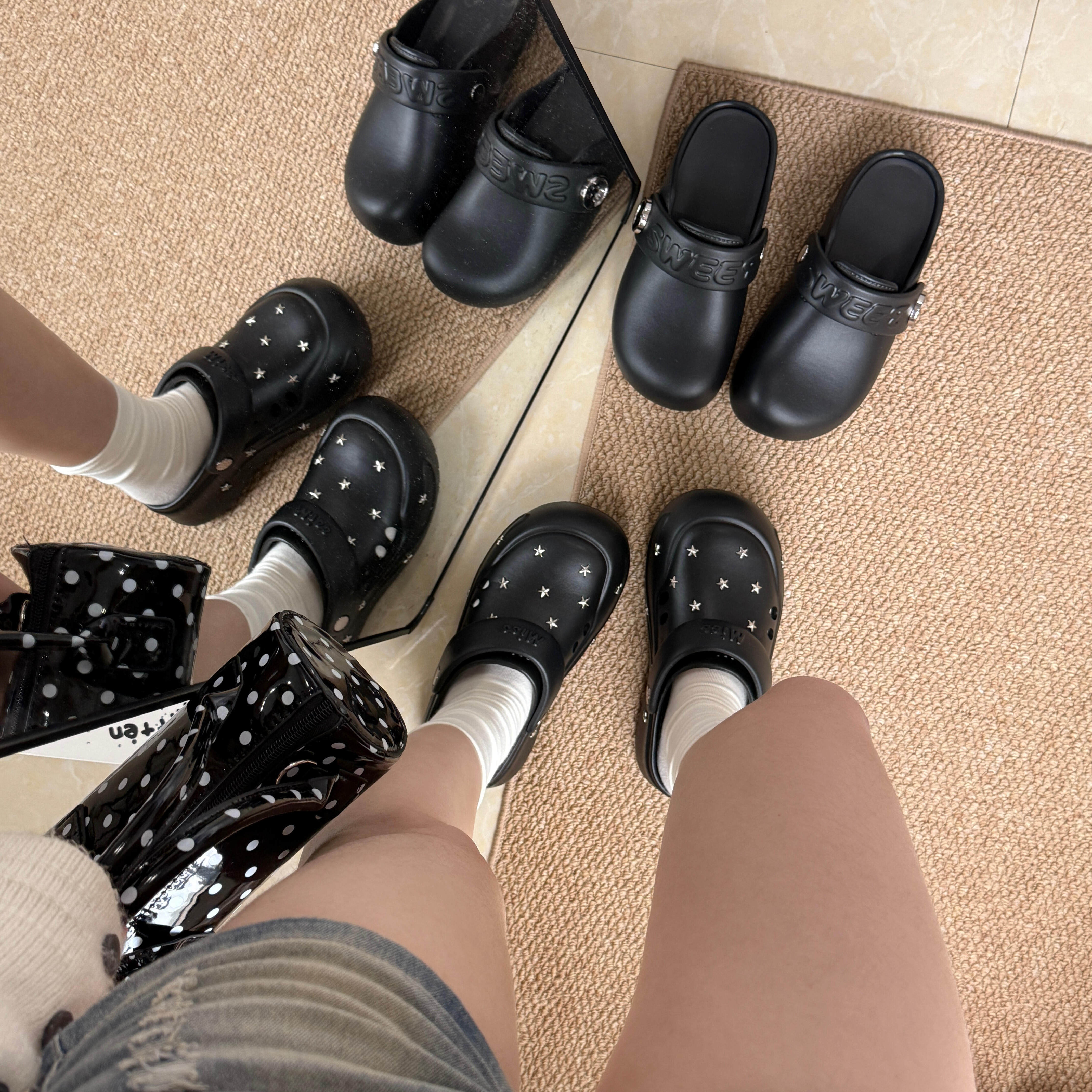 黑色洞洞鞋女款2026新款外穿厚底超火不累脚高质量超舒服沙滩鞋