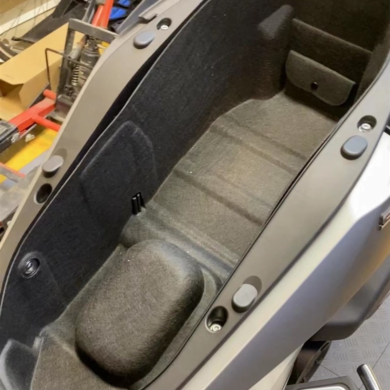 适用无极SR250GT内衬改装 一体坐桶垫座桶马桶储物箱保护垫配件