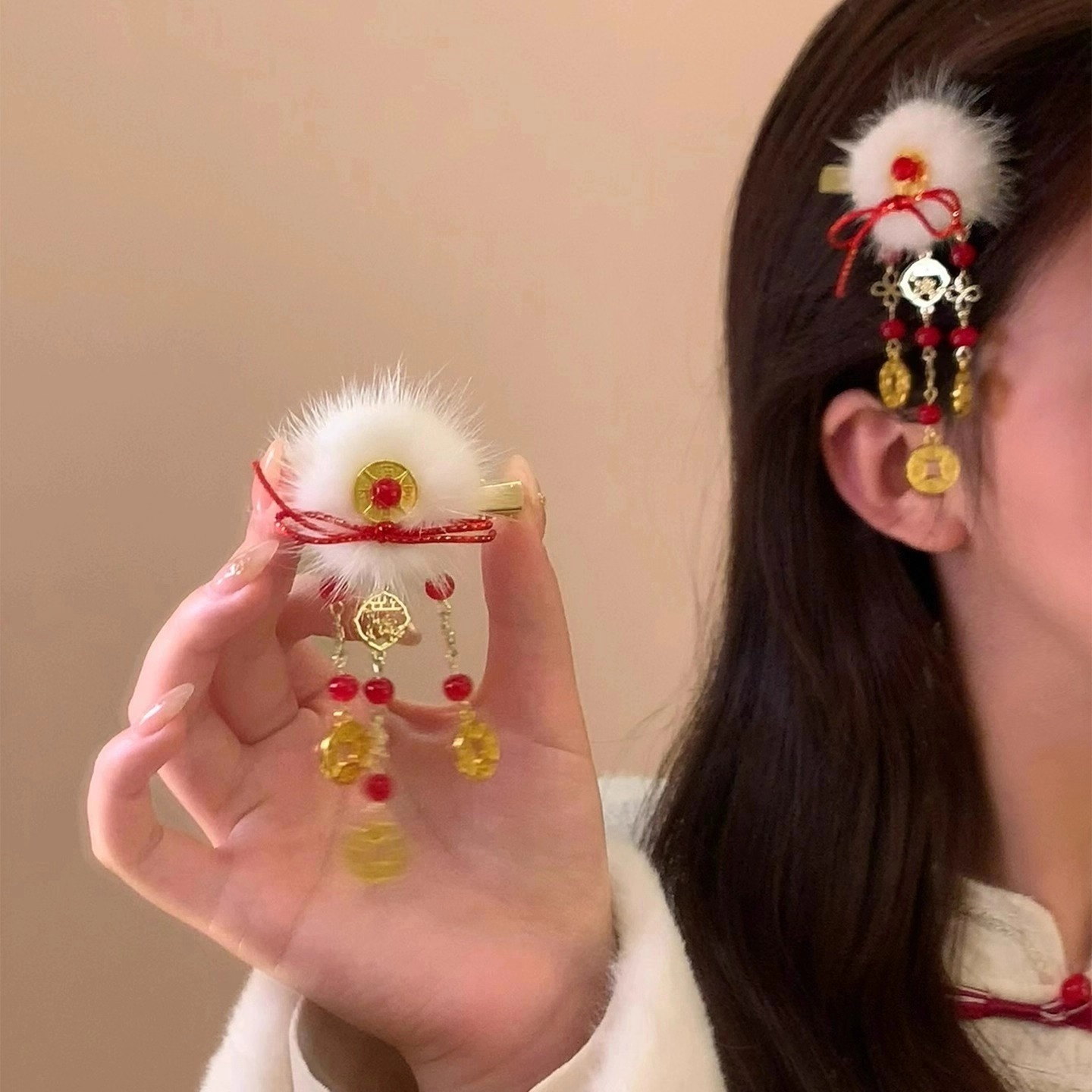 毛球蝴蝶结金币流苏发夹可爱复古铜钱新年红色侧边夹过年喜庆发饰,饰品/流行首饰/时尚饰品新,发饰,淘宝优惠券,粉丝福利购,淘宝优惠卷