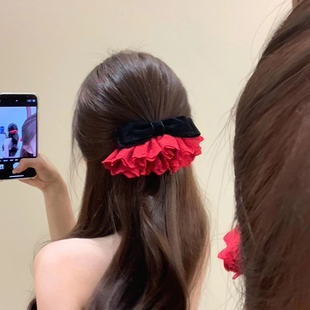 复古高级感红色丝绒蝴蝶结弹簧夹蕾丝裙摆发饰女2026新款半扎发夹