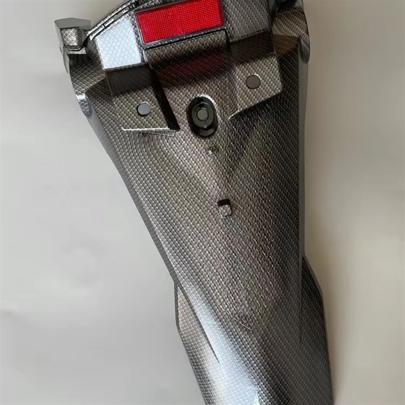 新款三代四代目后挡泥板摩托车电动车劲战外壳林海极光原装pp后泥