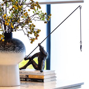 家居样板房茶几桌面装饰品客厅软装电视柜摆设现代简约钓鱼人摆件