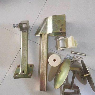 滴灌配件老婆角浅埋滴灌带导管免耕机配件滴灌配件老婆腿神器架子