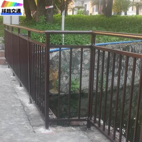 阳台护栏户外楼盘工程铁艺栏杆型钢护栏窗防护栏组装式