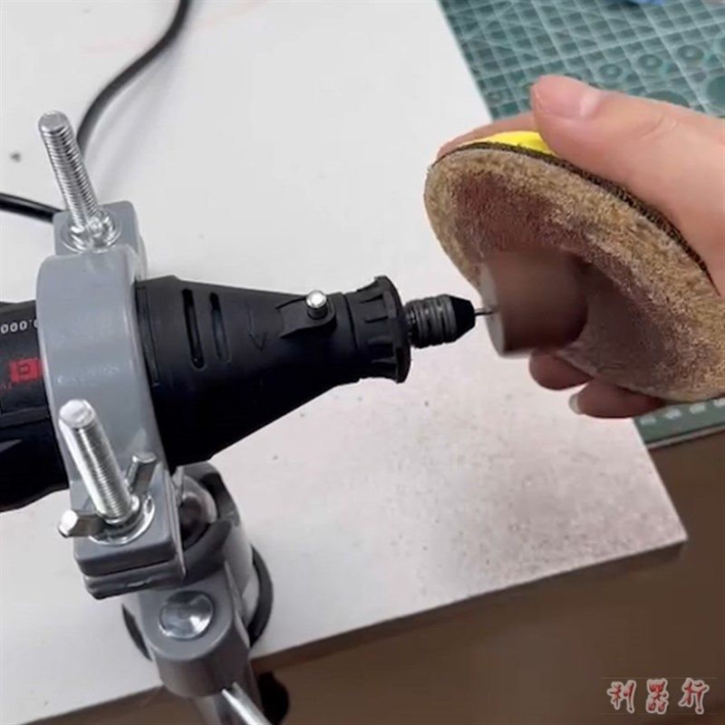 4寸植绒砂纸片套装100mm圆盘自粘式圆形拉绒木工金属打磨抛光砂轮,五金/工具,气动磨光机,淘宝优惠券,粉丝福利购,淘宝优惠卷