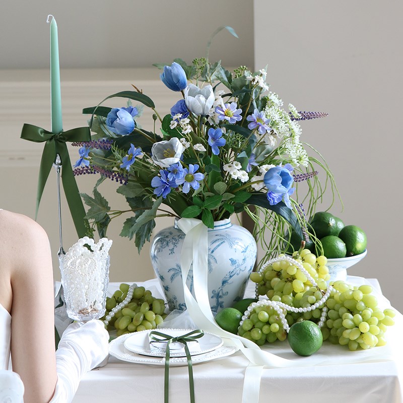 高级感出嫁紫色郁金香仿真花摄影领证花束蓝色婚礼手捧花新娘结婚