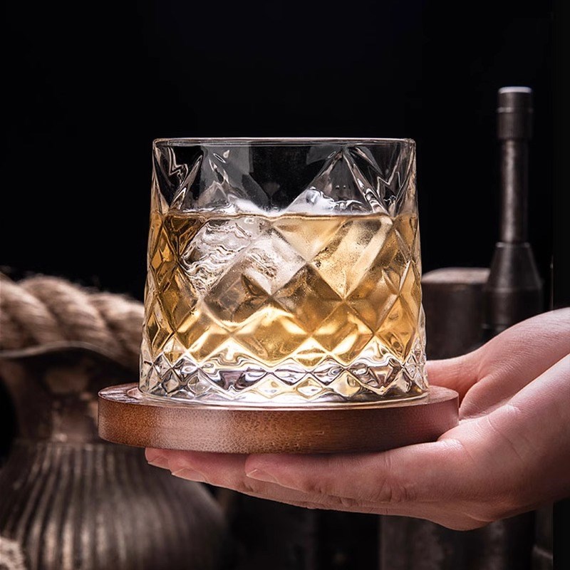 U Mi LIVING解压  酒具创意威士忌酒杯水晶杯不倒翁家用带托盘