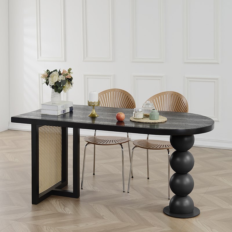 法式宅寂风原木半圆餐桌家用小户型碳化黑中岛台靠墙实木吃饭桌子