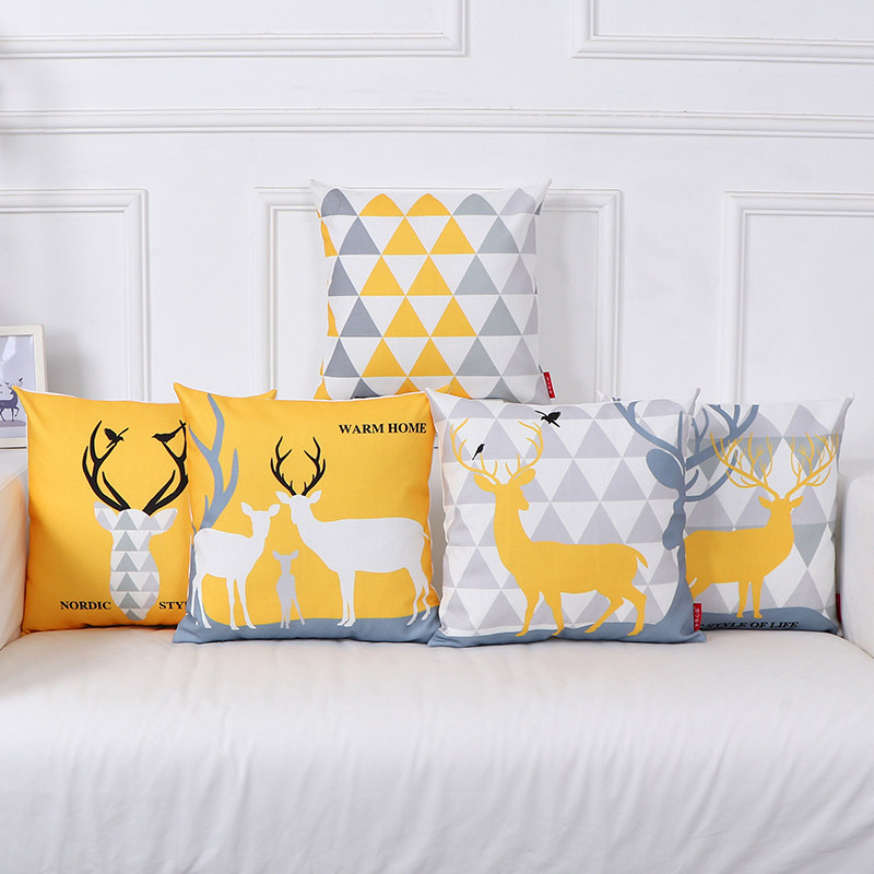 沙发抱枕客厅靠垫靠枕办公室车内靠腰垫床上护腰枕现代小麋鹿