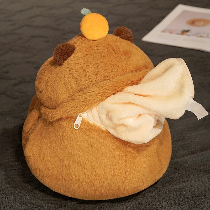 卡皮巴拉水豚暖手抱枕被子两用办公室折叠午睡枕头毯子二合一靠枕