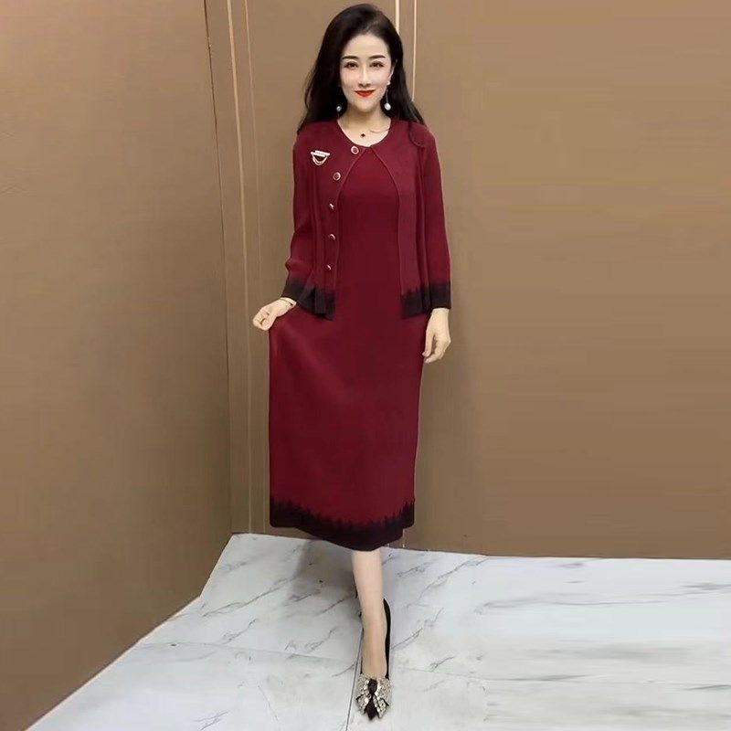 两件套褶皱连衣裙2024春季新款大码妈妈背心裙+外披时尚显瘦套装