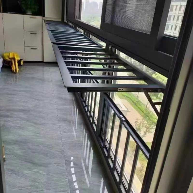 多功能窗户防护栏儿童安全栏杆阳台飘窗折叠晾晒衣架室内防盗窗网